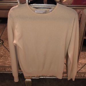 Cashmere cream sweater